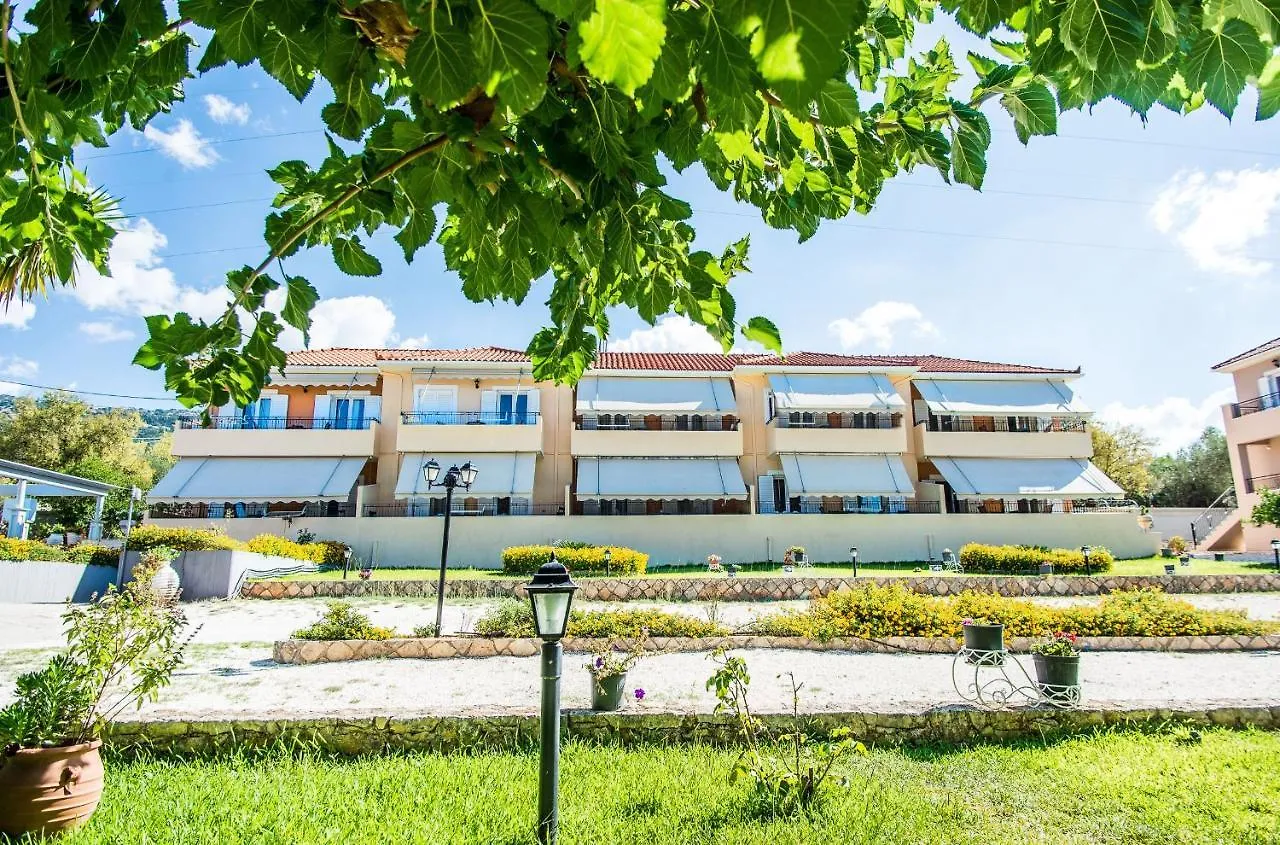 Aristotelis Apartments Razáta